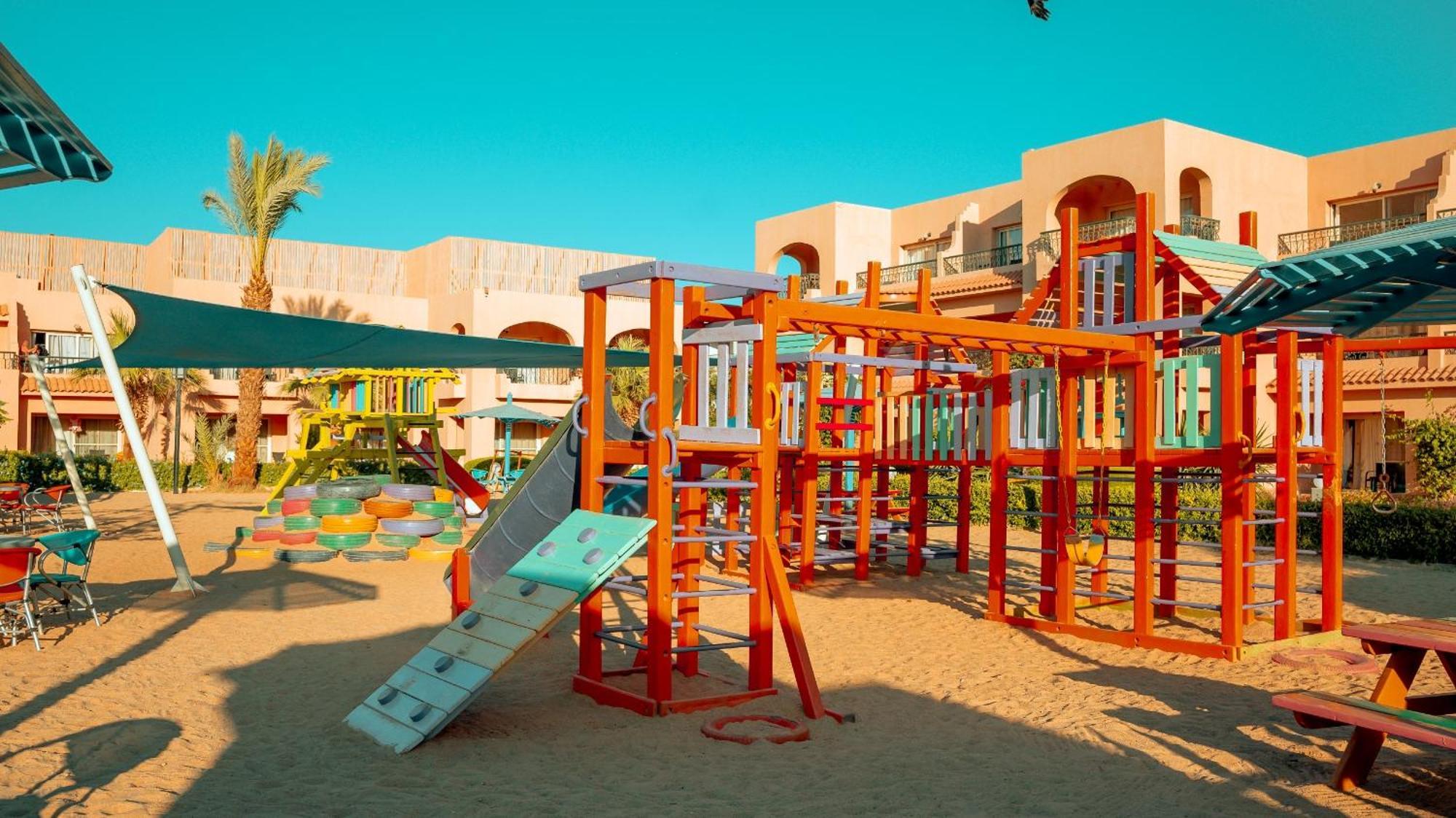 Ali Baba Palace 4*