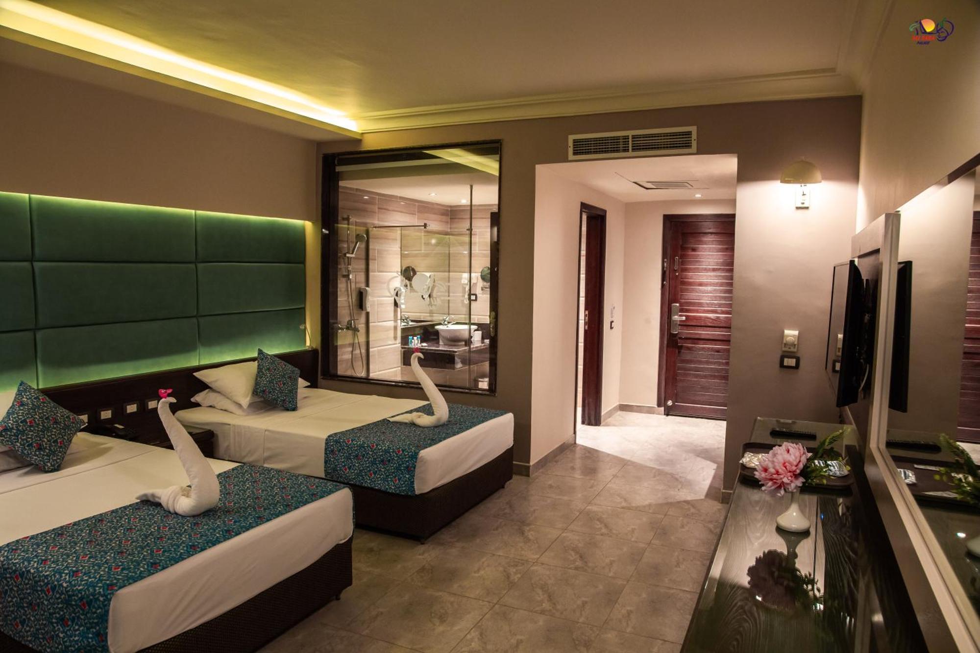 Ali Baba Palace 4*