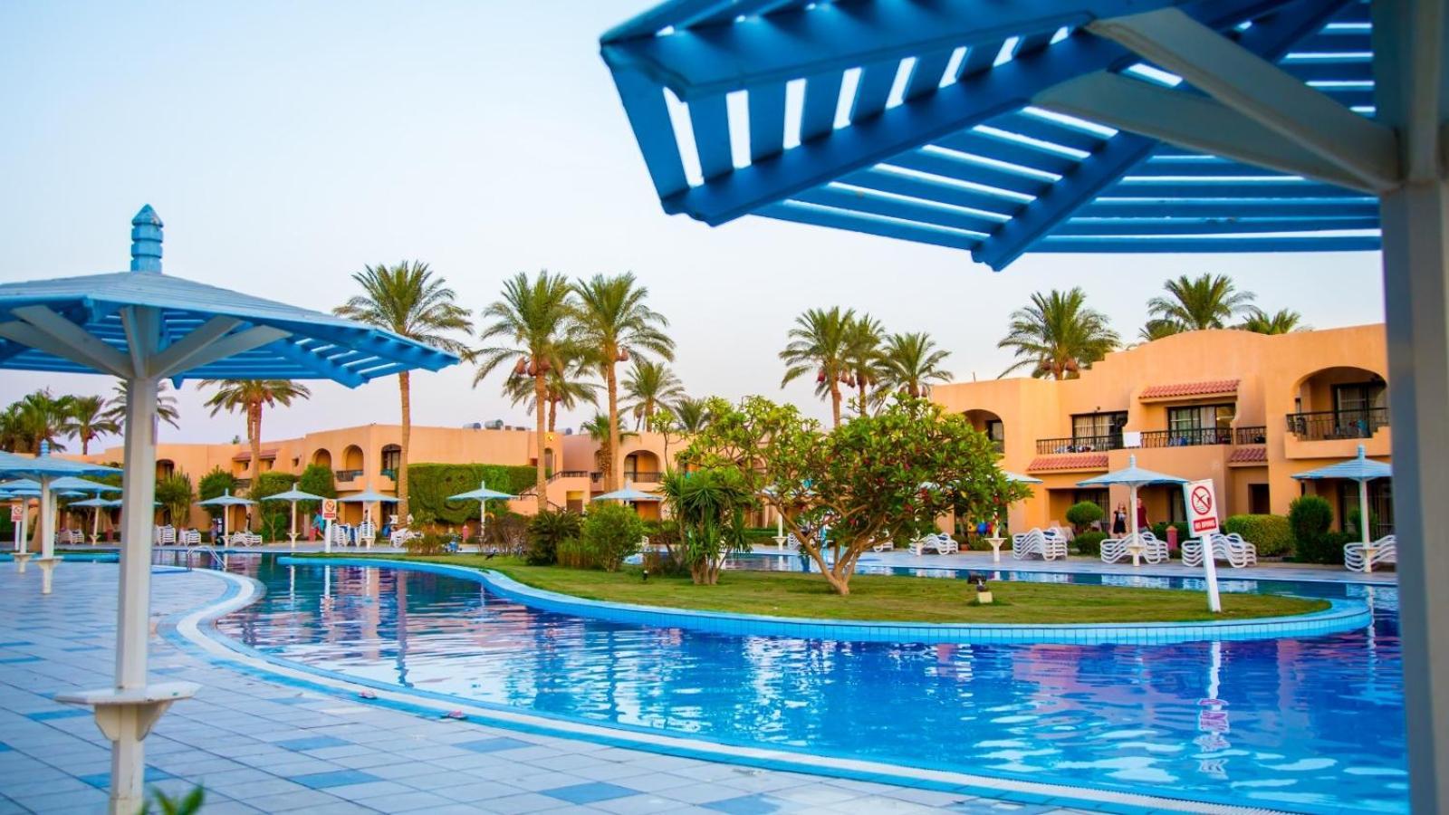 Ali Baba Palace 4*